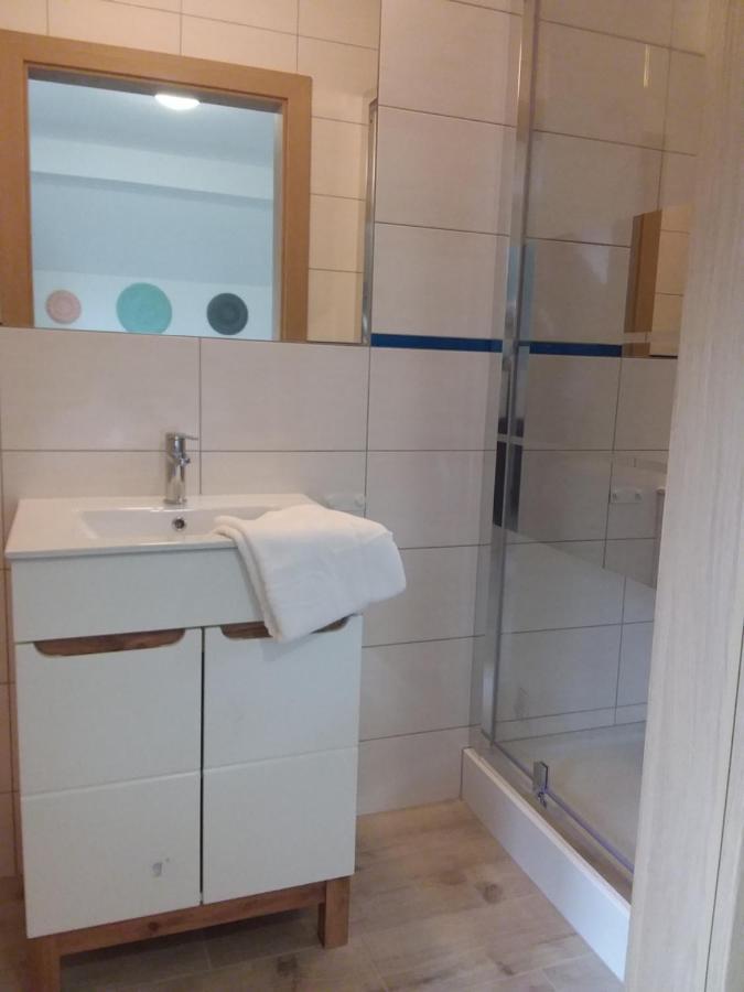 Dworek Akacja Uslugi Hotelarskie Janowiec Exteriér fotografie