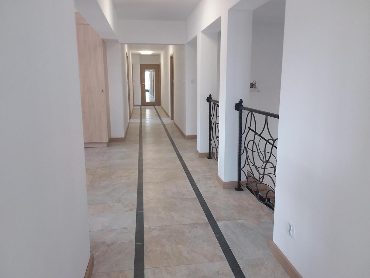 Dworek Akacja Uslugi Hotelarskie Janowiec Exteriér fotografie