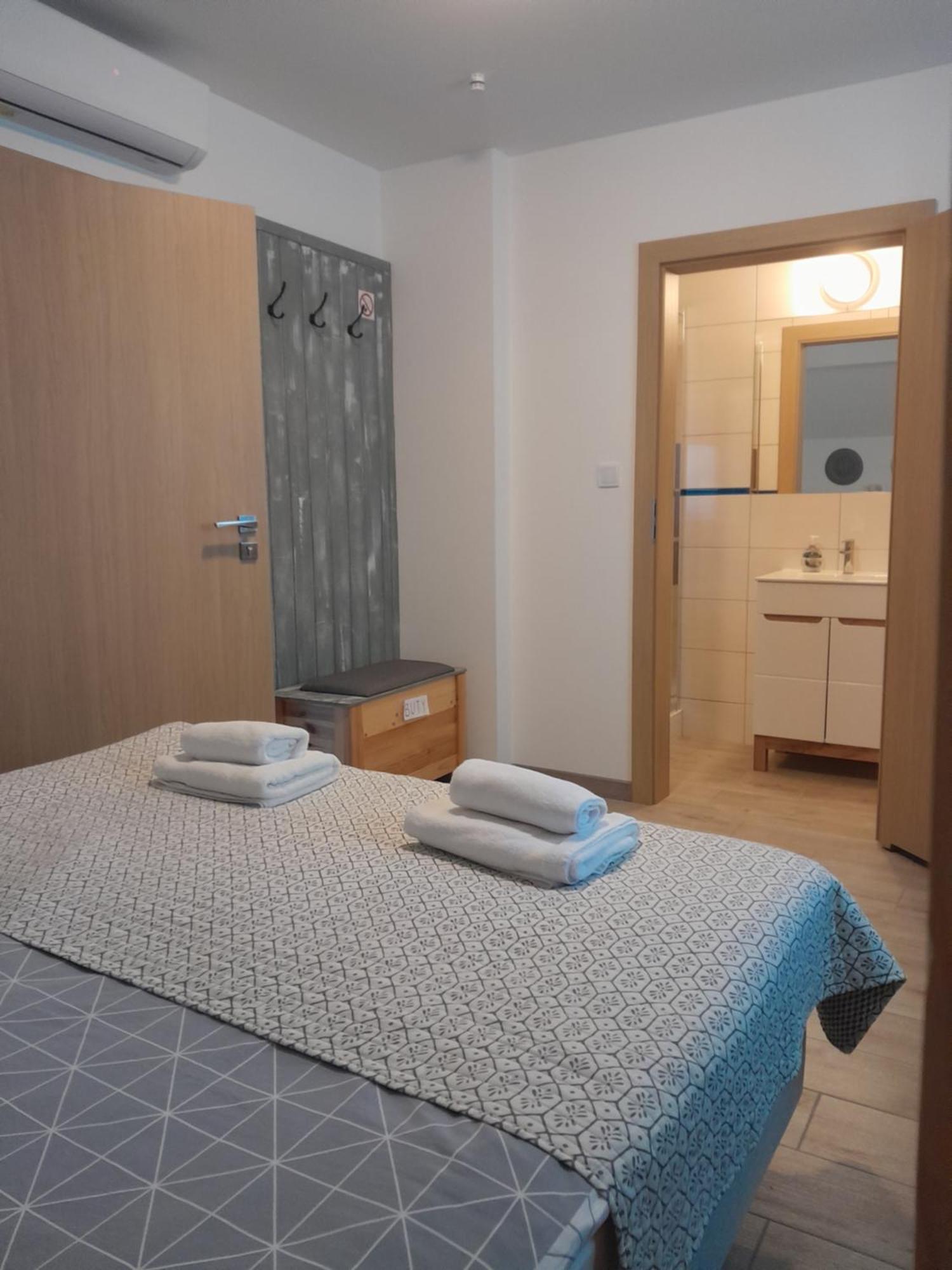 Dworek Akacja Uslugi Hotelarskie Janowiec Exteriér fotografie